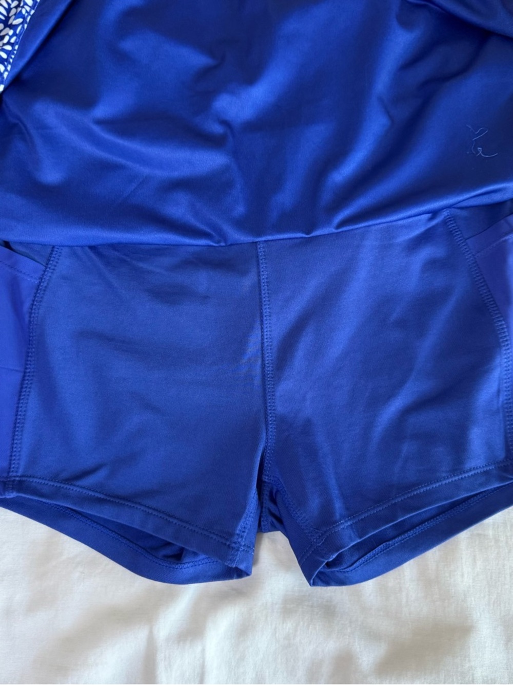 Kastel Denmark Skort Royal Blue Floral UV Protection Size Medium Activewear - Picture 2 of 9